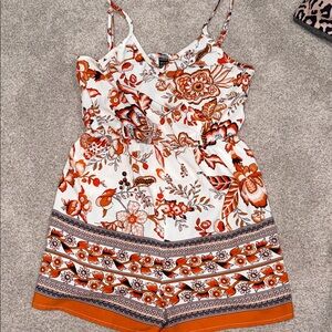 SHEIN White Floral Print Spaghetti Strap Romper - Orange & Brown Pattern